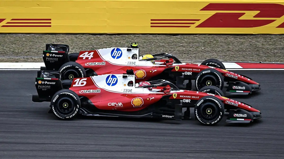 F1 / automotive photo